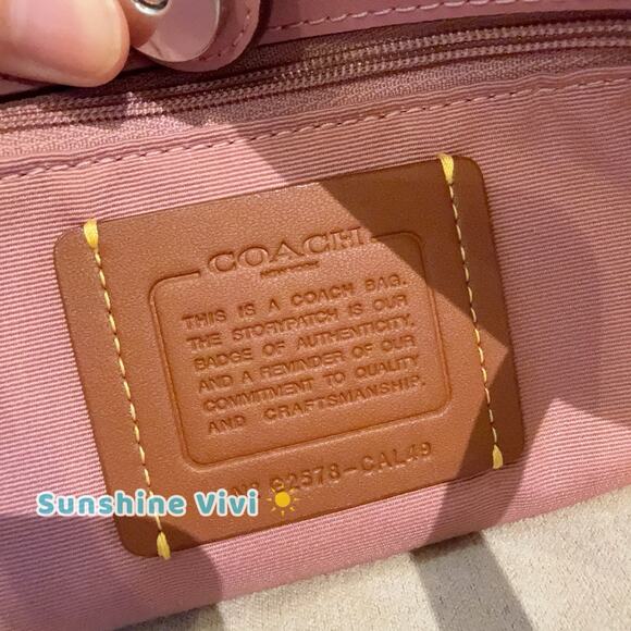 NWT Coach City Tote Bag In Signature Canvas CAL49 Dusty Pink - Picture 6 of 13